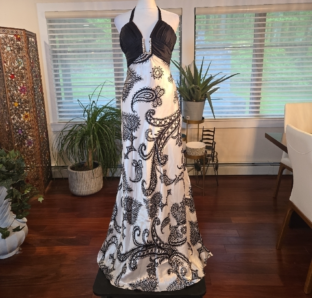 VTG Cache Y2K Embellished Plunge Halter Paisly Satin Maxi Gown Size 2